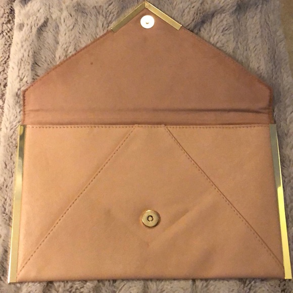 ASOS envelope clutch in nude/gold - Picture 3 of 4